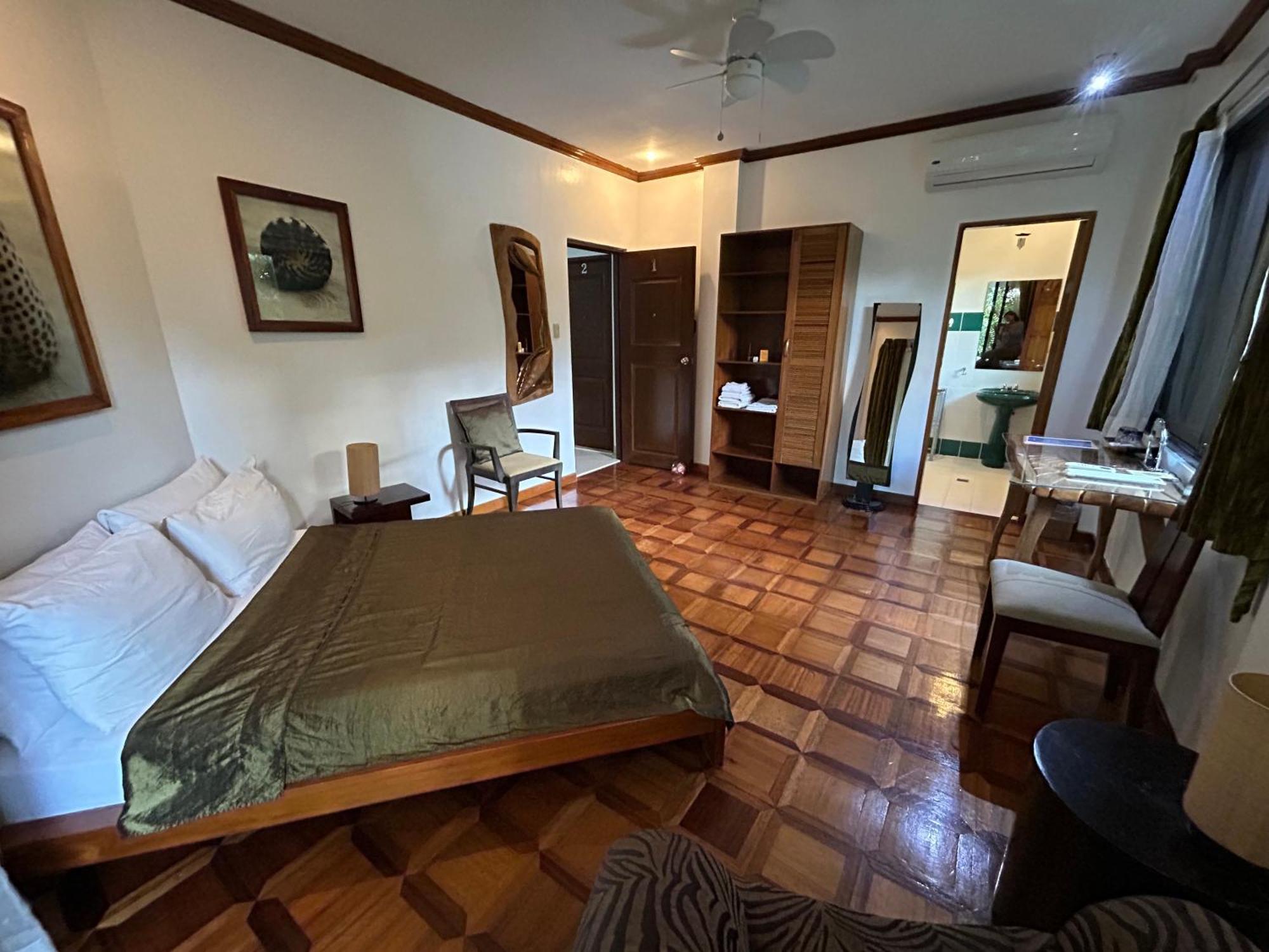 Argonauta Boracay Apartment Suites And Villas Боракай Экстерьер фото
