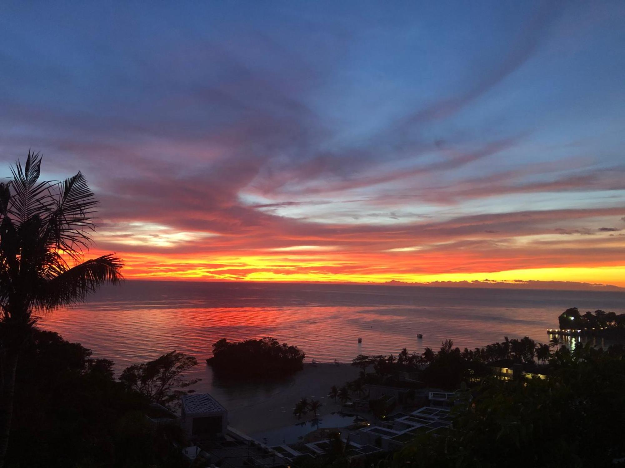 Argonauta Boracay Apartment Suites And Villas Боракай Экстерьер фото